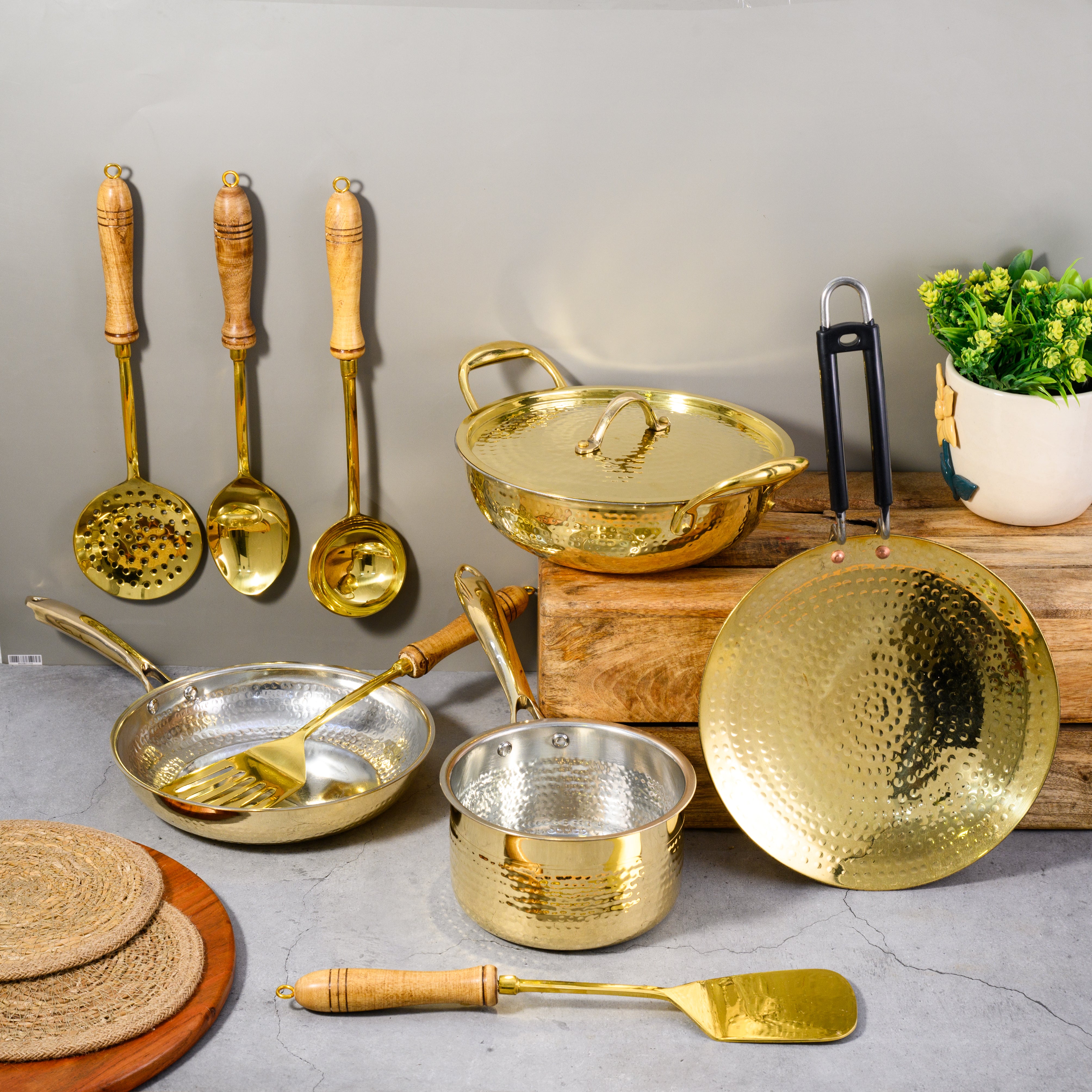 Brass Cookware Set - 10 Pcs